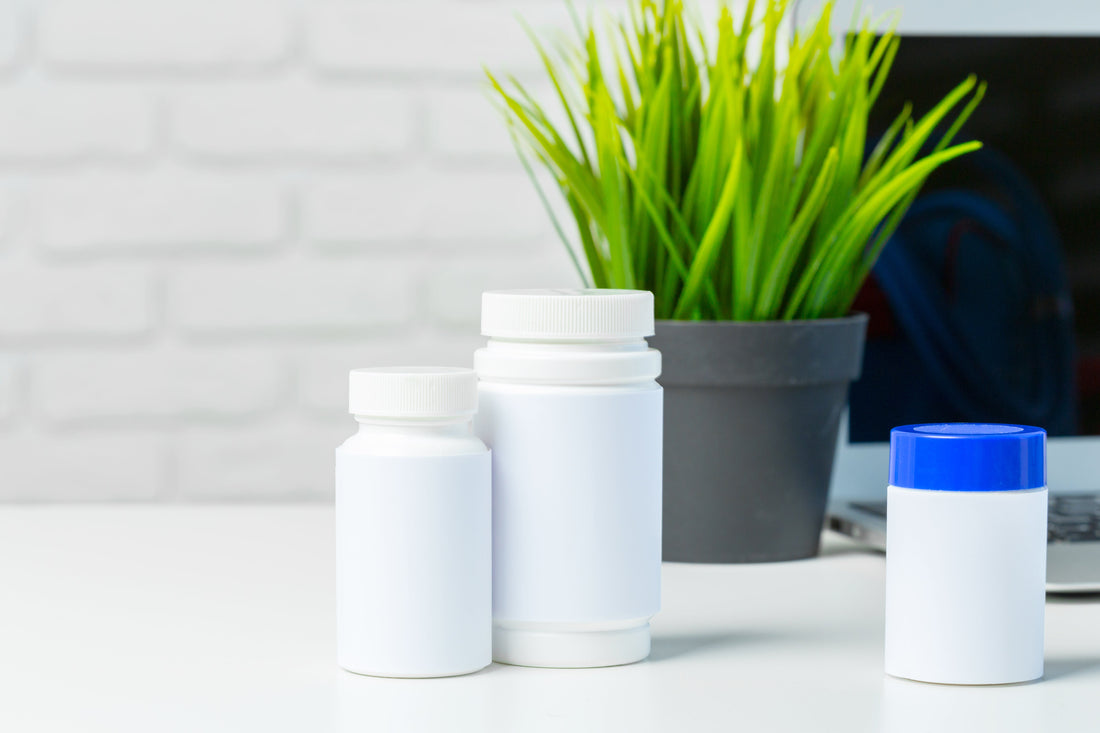 Best Milk Thistle Supplements 2026: The Full Silymarin Evidence Guide (Zhong 2019 NAFLD Meta-Analysis, Siliphos Phytosome, 80% Standardization, Why 'Detox' Marketing Fails)