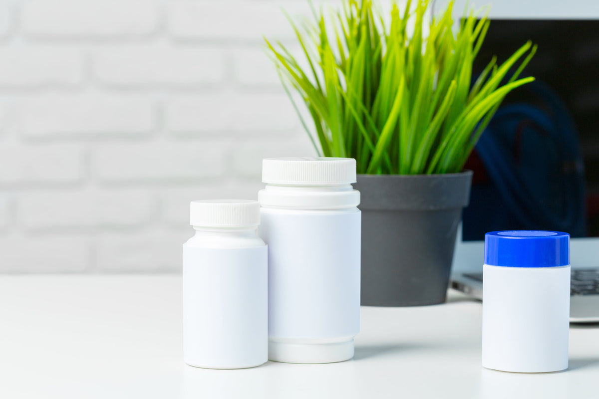 Best Milk Thistle Supplements 2026: The Full Silymarin Evidence Guide (Zhong 2019 NAFLD Meta-Analysis, Siliphos Phytosome, 80% Standardization, Why 'Detox' Marketing Fails)